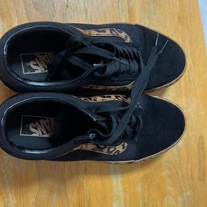 Vans Black and animal print sneacker